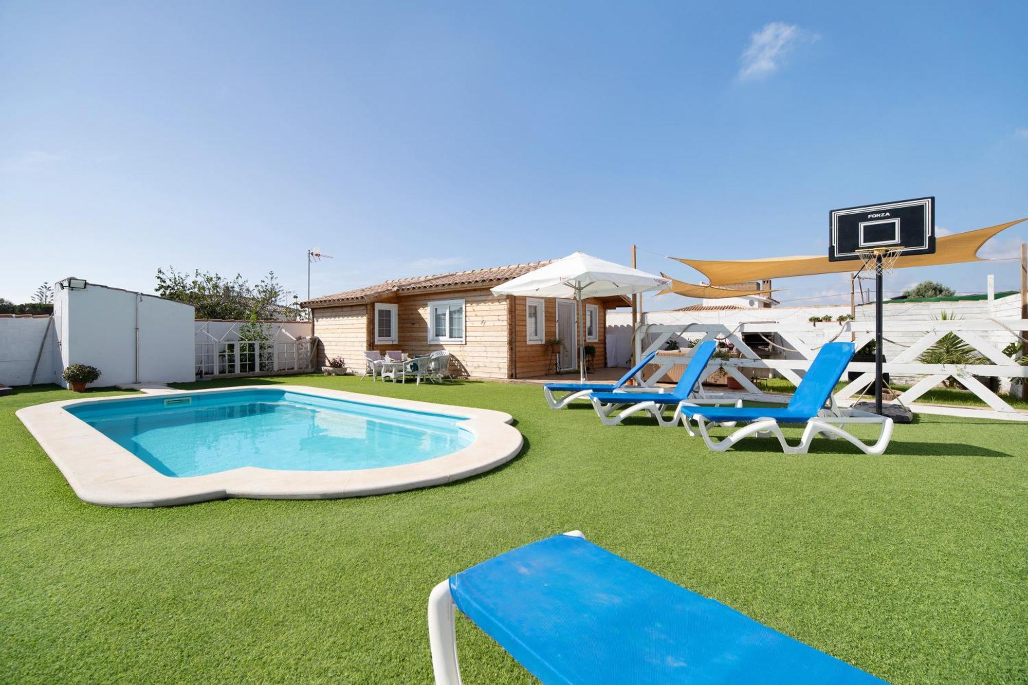 Villa Fuego - Solo Familias Chiclana de la Frontera Dış mekan fotoğraf